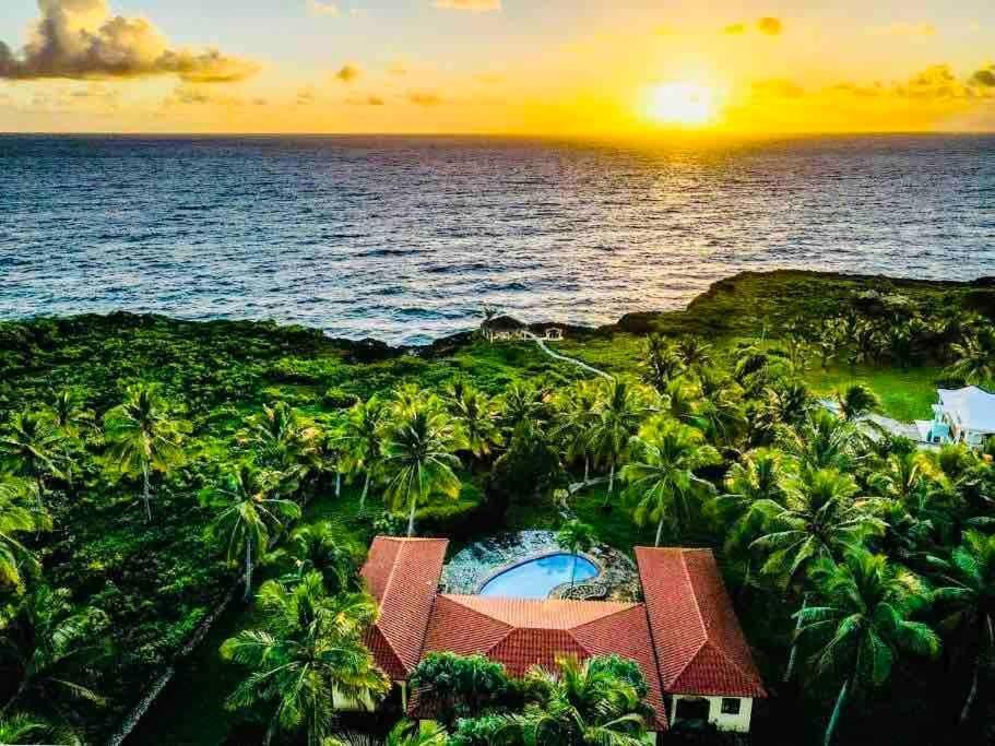 Palm House - Luxury Villa - Samana - Ocean Front Санчес Экстерьер фото